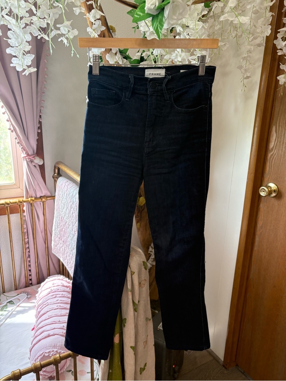 Frame Denim Slim Straight-Leg Jeans in Dark Indigo Wash - Picture 2 of 6
